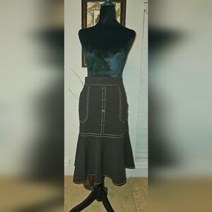 NYCC brown size L skirt.